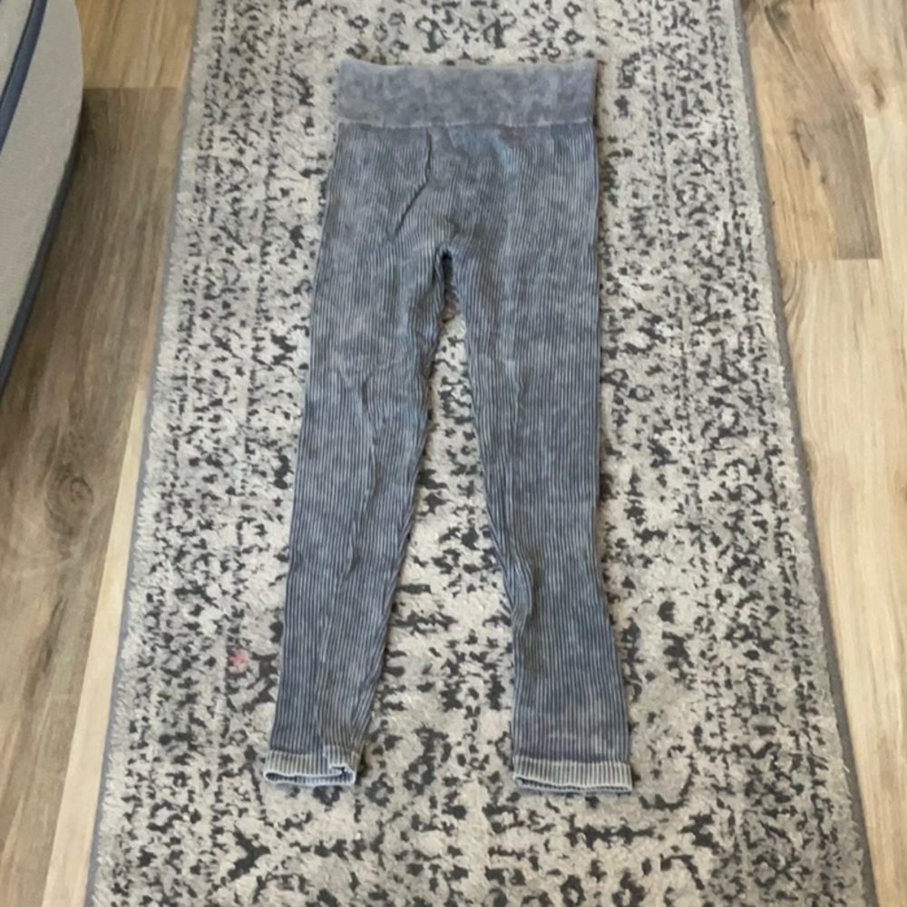 Aurora ribbed leggings